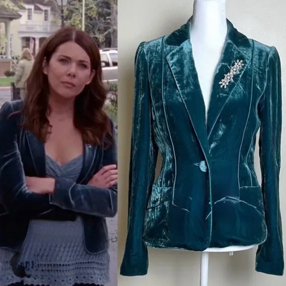 Teal Blue Green Velvet Blazer with Contrast piping as seen on Lorelei Girlmore - Picture 1 of 2